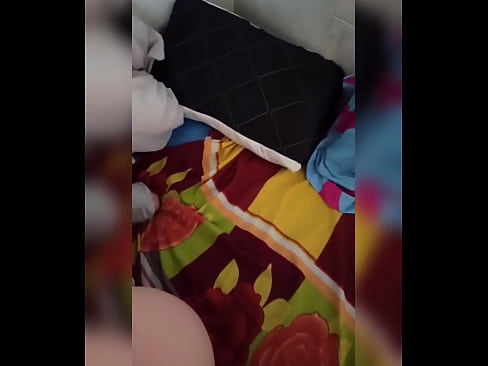 ❤️ Mano kambariokė lieka namuose viena, nes jos vyras atostogauja, o aš pasinaudoju proga ją išdulkinti ir užpildyti jos užpakalį pienu ️❌ Namų porno prie mūsų lt.redpornpictures.ru ️❤